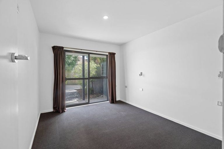Photo of property in 2/630 Hereford Street, Linwood, Christchurch, 8011