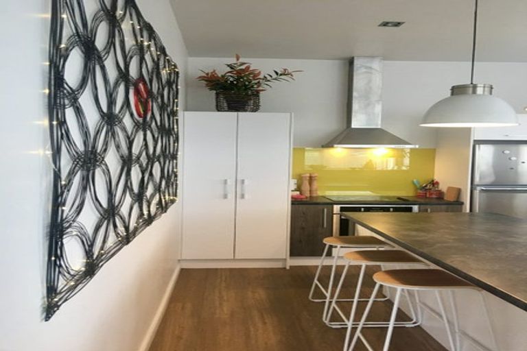 Photo of property in 1/27 Picton Avenue, Riccarton, Christchurch, 8011