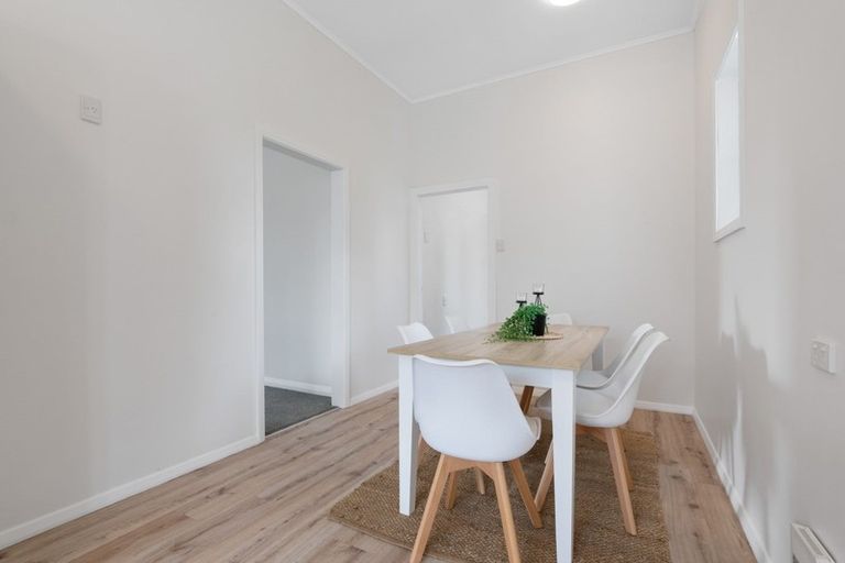 Photo of property in 85 Broadway, Stratford, 4332