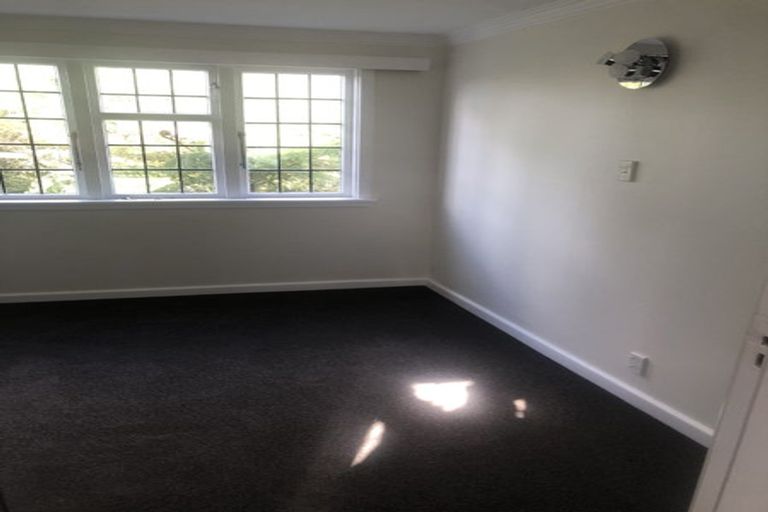 Photo of property in 34 Wainui Road, Waiwhetu, Lower Hutt, 5010