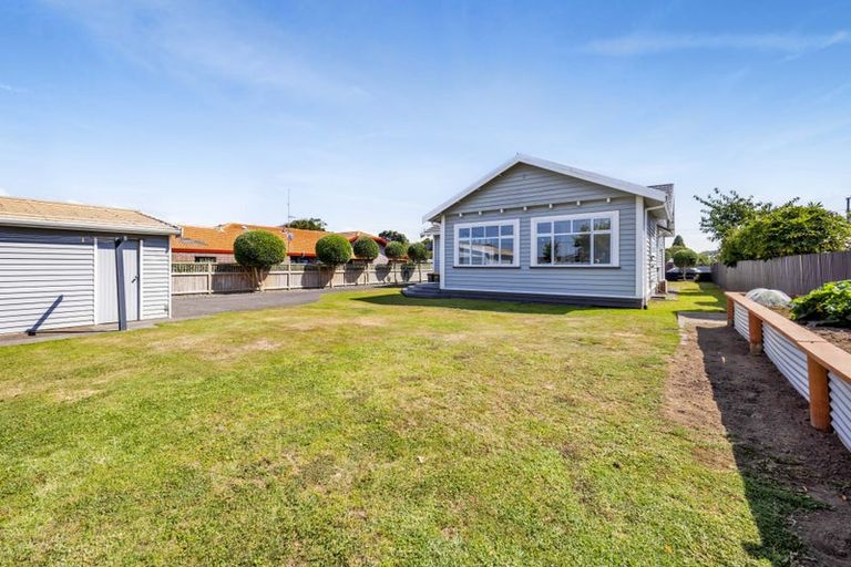 Photo of property in 21 Maire Street, Hawera, 4610