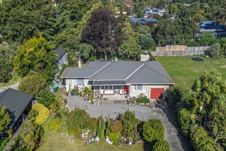 Photo of property in 4 Armstrong Avenue, Carterton, 5713