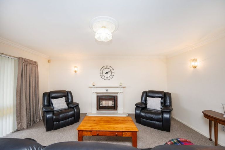 Photo of property in 235b Grey Street, Palmerston North, 4414