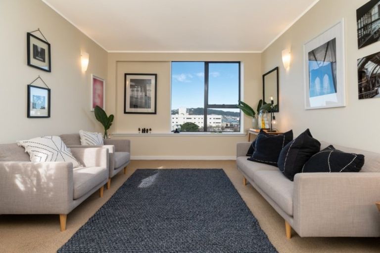 Photo of property in Hobson Court Flats, 55/70u Hobson Street, Thorndon, Wellington, 6011
