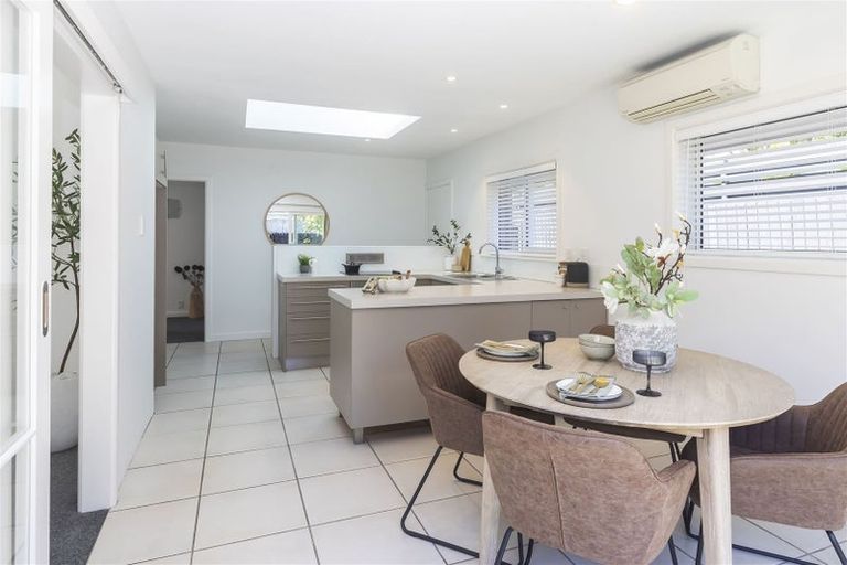 Photo of property in 1/15 Knowles Street, St Albans, Christchurch, 8052