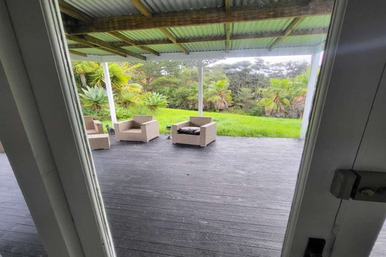 Photo of property in 22 Mudgeways Road, Massey, Auckland, 0614