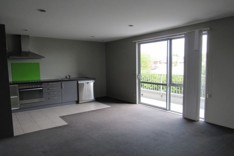 Photo of property in 172a Edgeware Road, Edgeware, Christchurch, 8013