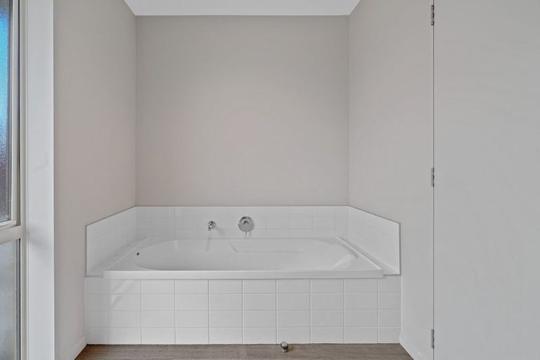 Photo of property in 16 Quartz Drive, Rolleston, 7614