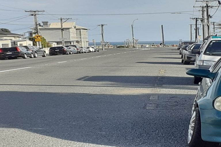 Photo of property in 192f1 Onepu Road, Lyall Bay, Wellington, 6022