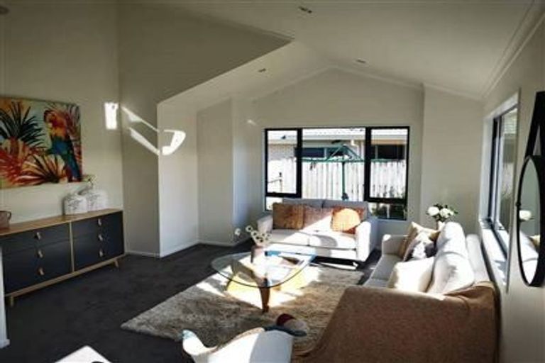 Photo of property in 39 Metcalfe Road, Ranui, Auckland, 0612