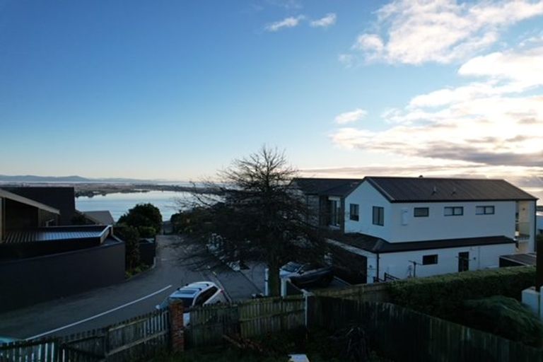 Photo of property in 61 Glenstrae Road, Redcliffs, Christchurch, 8081