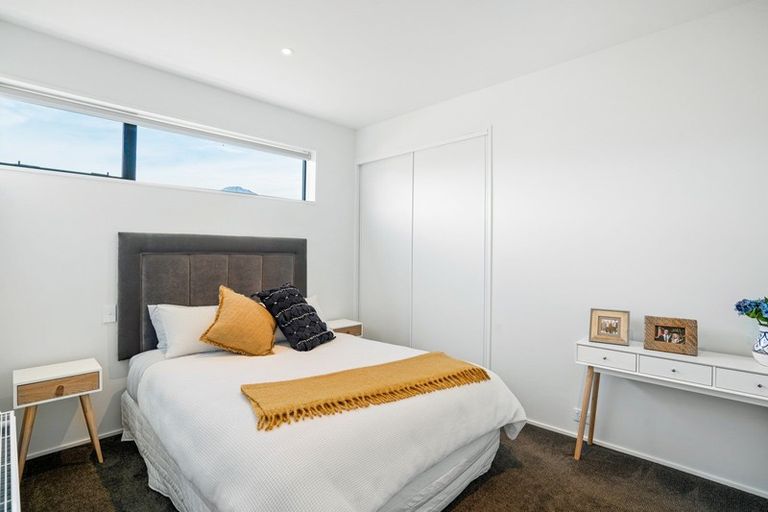 Photo of property in 25 Forest Heights, Wanaka, 9305