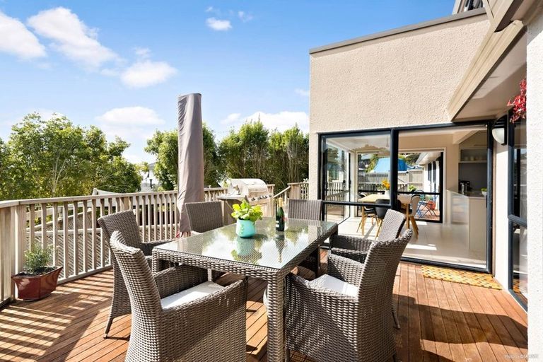 Photo of property in 36 Fitzwilliam Drive, Torbay, Auckland, 0630