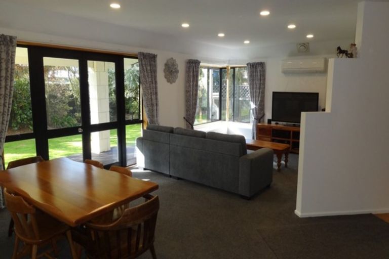 Photo of property in 14 Eders Road, Woodend, 7610