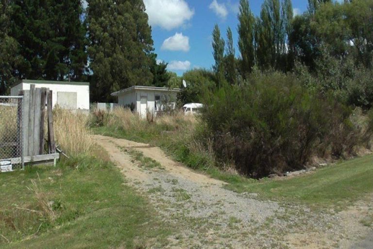 Photo of property in 3 Turnor Street, Eketahuna, 4900