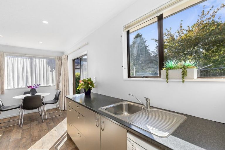 Photo of property in 17 Topaz Street, Birchville, Upper Hutt, 5018