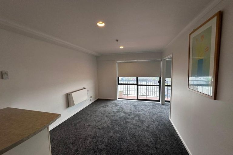 Photo of property in The Rennaissance, 7c/18 Ronwood Avenue, Manukau, Auckland, 2104