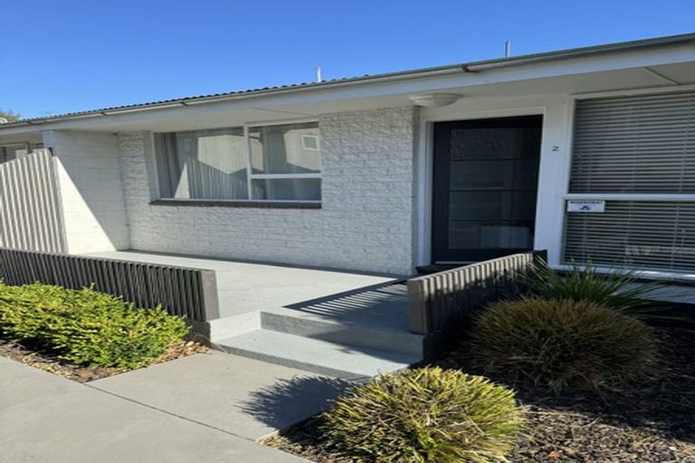 Photo of property in 2/32 Mona Vale Avenue, Riccarton, Christchurch, 8011