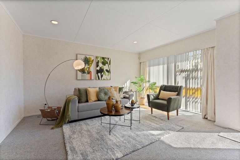 Photo of property in 28b Wood Street, Takaro, Palmerston North, 4410