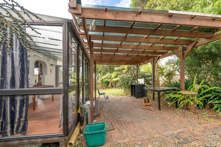 Photo of property in 156 Rathgar Road, Henderson, Auckland, 0610