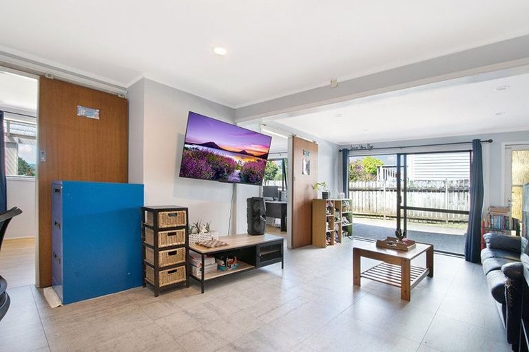 Photo of property in 114 Mcentee Road, Waitakere, Auckland, 0816