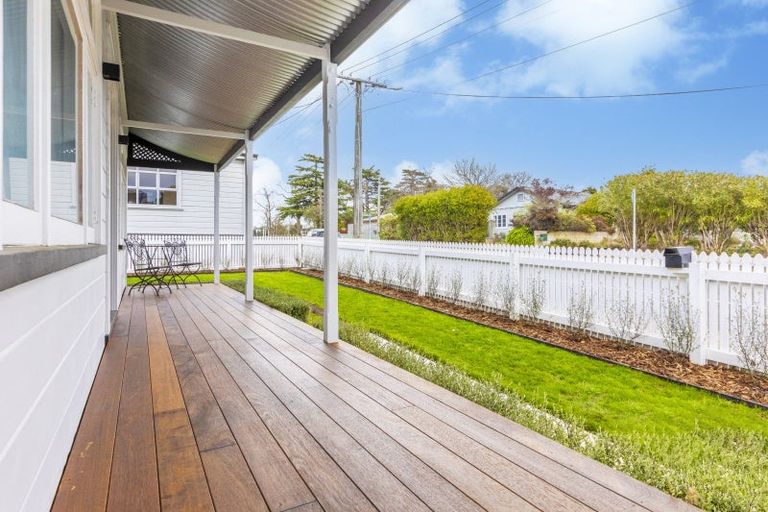 Photo of property in 21 Porangahau Road, Waipukurau, 4200