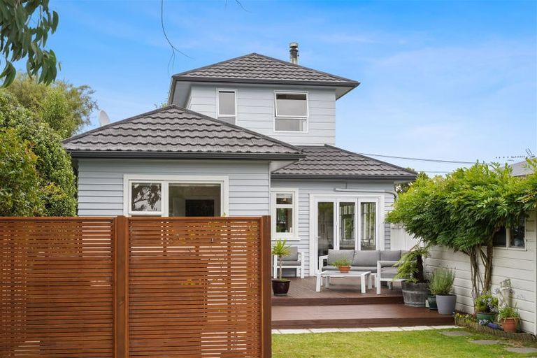 Photo of property in 10 Garnett Avenue, Spreydon, Christchurch, 8024