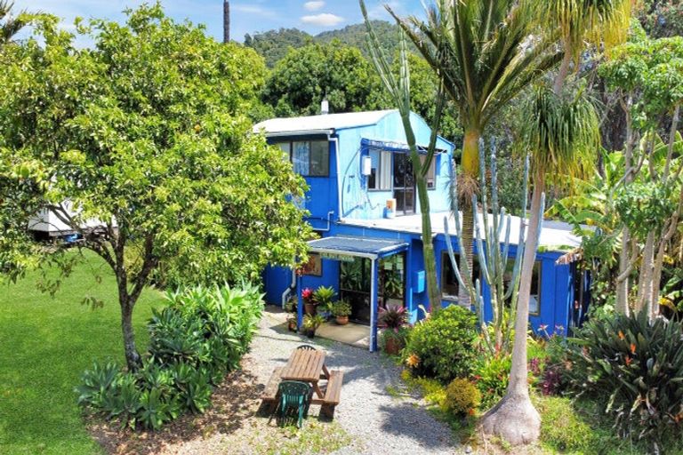 Photo of property in 8328 State Highway 35, Whanarua Bay, Te Kaha, 3199