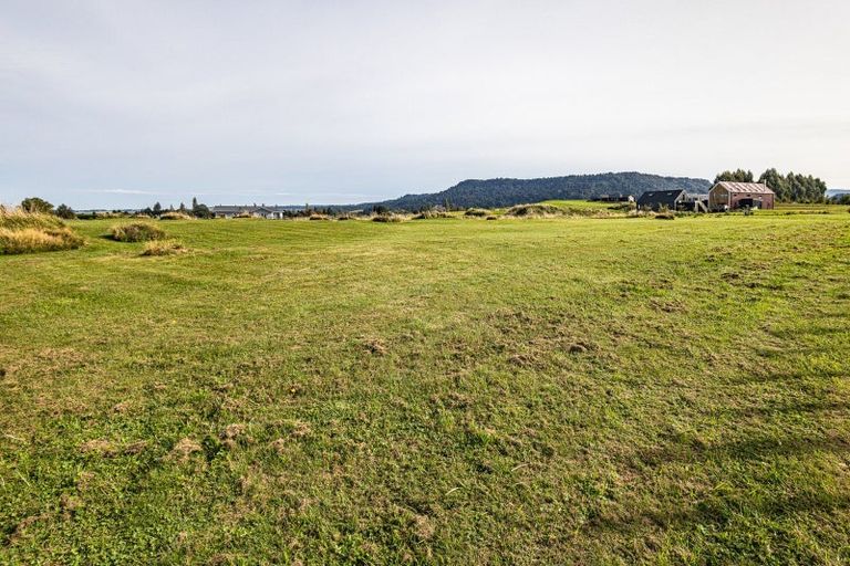 Photo of property in 10/76 Ruapehu Road, Ohakune, 4625