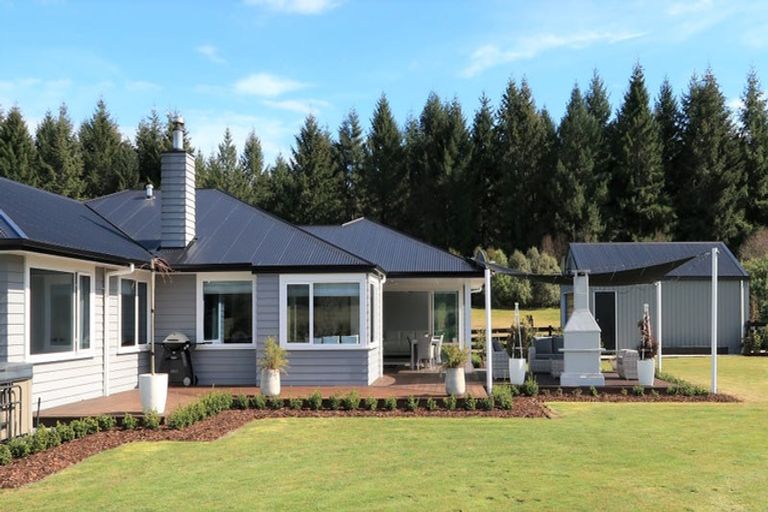 Photo of property in 32/500 Kinloch Road, Kinloch, Taupo, 3377