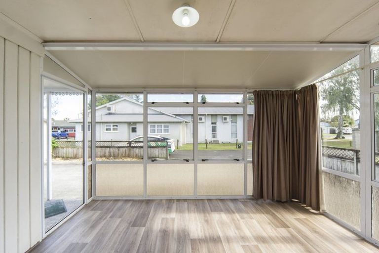 Photo of property in 7 Saint Lukes Place, Bader, Hamilton, 3206