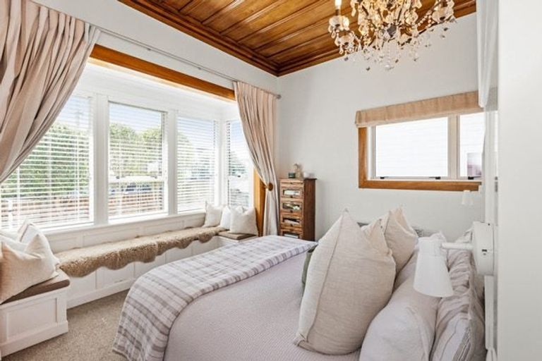Photo of property in 78 Charles Street, Westshore, Napier, 4110
