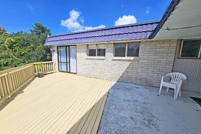 Photo of property in 9 Gilbass Avenue, Hamilton Lake, Hamilton, 3204