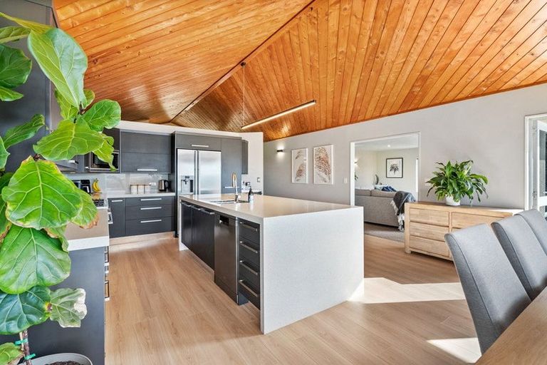 Photo of property in 156 Valley View Road, Otaika, Whangarei, 0170