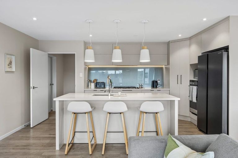 Photo of property in 60 Godfrey Drive, Orewa, 0931