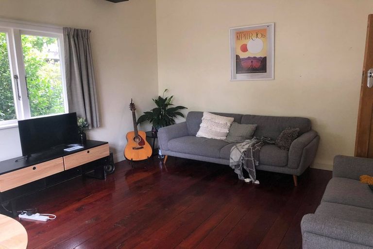 Photo of property in 145 Hataitai Road, Hataitai, Wellington, 6021