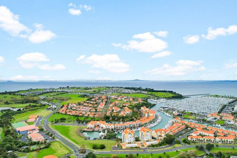 Photo of property in 19 Nautilus Drive, Gulf Harbour, Whangaparaoa, 0930