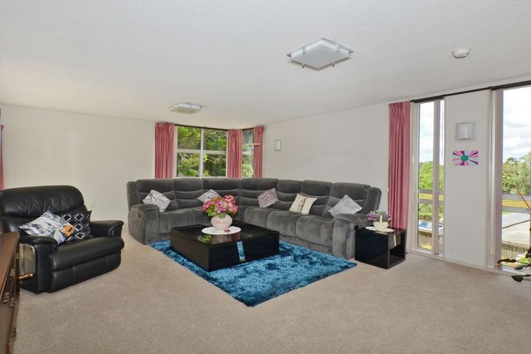 Photo of property in 15 Rugby Place, Te Kamo, Whangarei, 0112