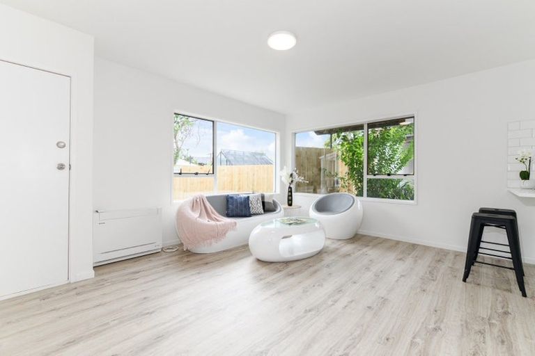 Photo of property in 5/126 Lynwood Road, New Lynn, Auckland, 0600