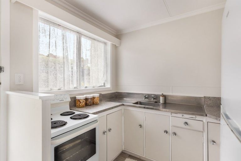 Photo of property in 6b Davies Lane, New Plymouth, 4310