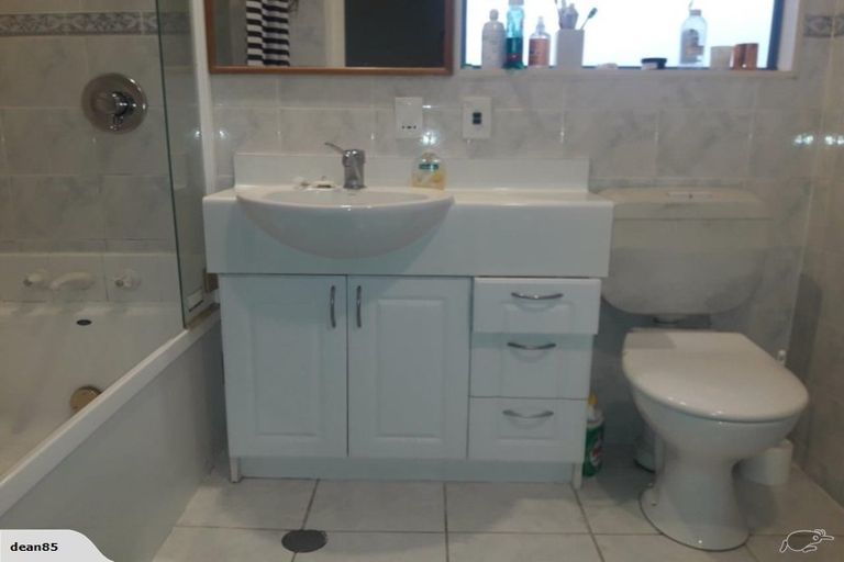 Photo of property in Regency Apartments, 7d/49 Manners Street, Te Aro, Wellington, 6011