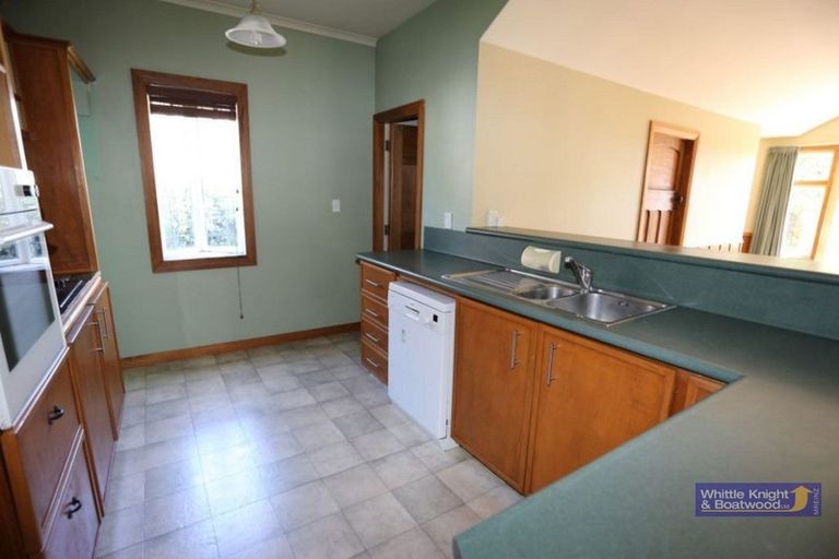 Photo of property in 221 Geraldine Street, Edgeware, Christchurch, 8013