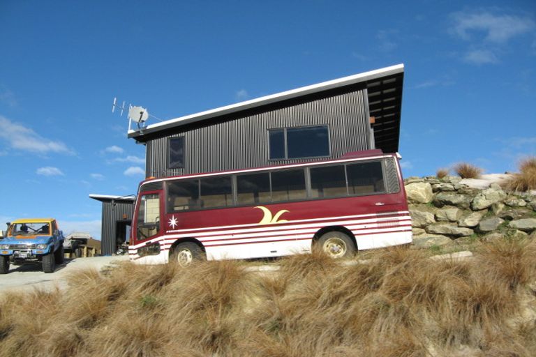 Photo of property in 9 Mataraki Place, Wanaka, 9305