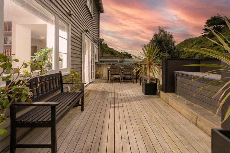 Photo of property in 421 Ohiro Road, Brooklyn, Wellington, 6021