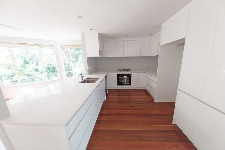 Photo of property in 1/18 Nile Road, Milford, Auckland, 0620