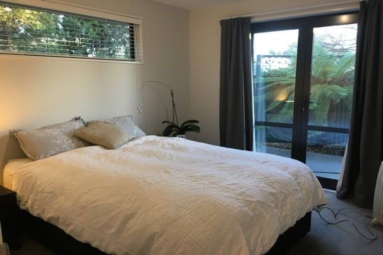 Photo of property in 39 Forfar Street, St Albans, Christchurch, 8014