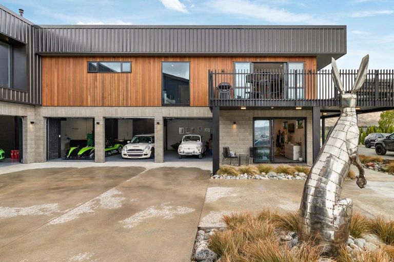 Photo of property in 22 Monaco Drive, Cromwell, 9384