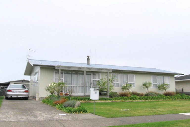 Photo of property in 23 Fife Crescent, Tamatea, Napier, 4112