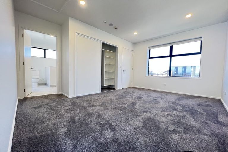 Photo of property in 8b/5 Taramea Place, Addington, Christchurch, 8024