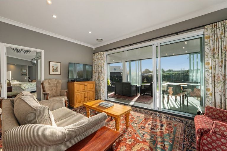 Photo of property in 41 Port Street West, Feilding, 4702